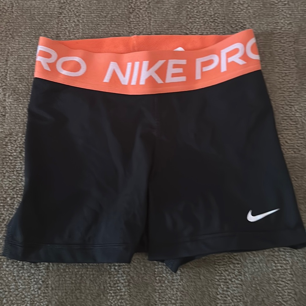 NIKE PROS